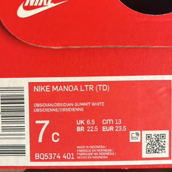 Nike Boots 7c - Picture 3 of 4